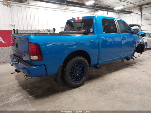 44924538 :رقم المزاد ، 1C6RR7MT2JS194182 vin ، 2018 Ram 1500 Sport  4x4 5'7 Box مزاد بيع