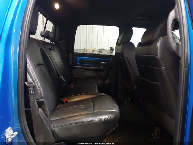 44924538 :رقم المزاد ، 1C6RR7MT2JS194182 vin ، 2018 Ram 1500 Sport  4x4 5'7 Box مزاد بيع