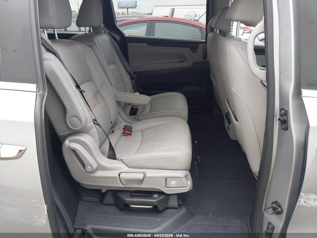44924540 :رقم المزاد ، 5FNRL6H77MB003780 vin ، 2021 Honda Odyssey Ex-l مزاد بيع
