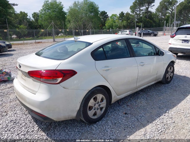Продажа на аукционе авто 2017 Kia Forte Lx, vin: 3KPFK4A77HE032387, номер лота: 44924541