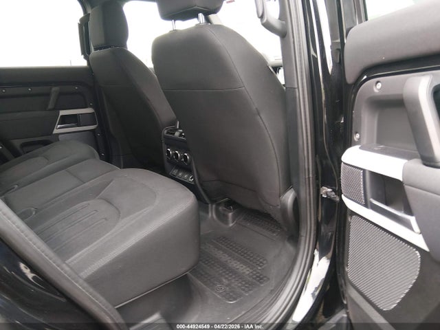 SALEK7RX0M2036136 Land Rover Defender 110 Standard