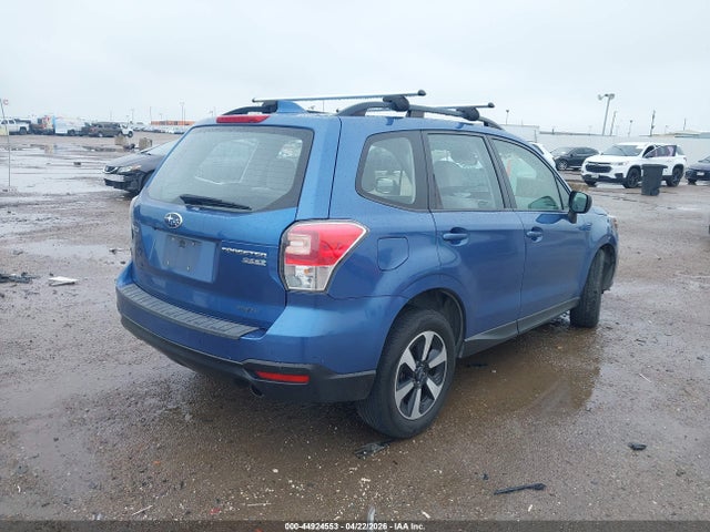 44924553 :رقم المزاد ، JF2SJABC3HH531534 vin ، 2017 Subaru Forester 2.5i مزاد بيع