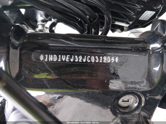 Harley-Davidson Fxbr Breakout 2018 1HD1YEJ32JC031235 Image 10