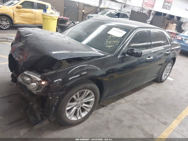 2C3CCAAG0EH341637 Chrysler 300