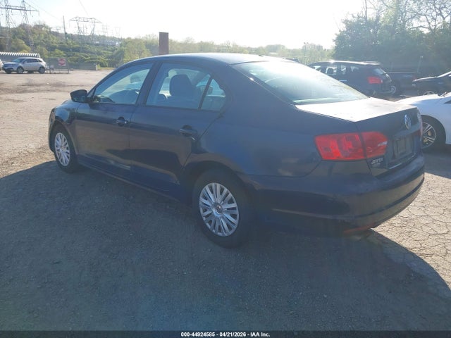 44924585 :رقم المزاد ، 3VW2K7AJ6DM279926 vin ، 2013 Volkswagen Jetta 2.0l S مزاد بيع