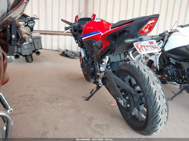 Продажа на аукционе авто 2024 Honda Cbr500 Ra, vin: MLHPC7059R5000120, номер лота: 44924590
