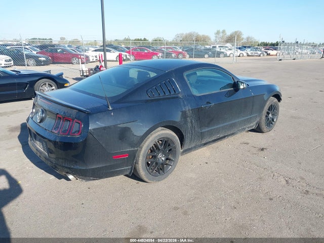 Ford Mustang V6 2014 1ZVBP8AM2E5321369 Image 4