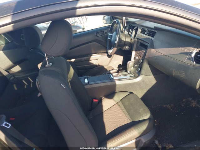 Ford Mustang V6 2014 1ZVBP8AM2E5321369 Image 5