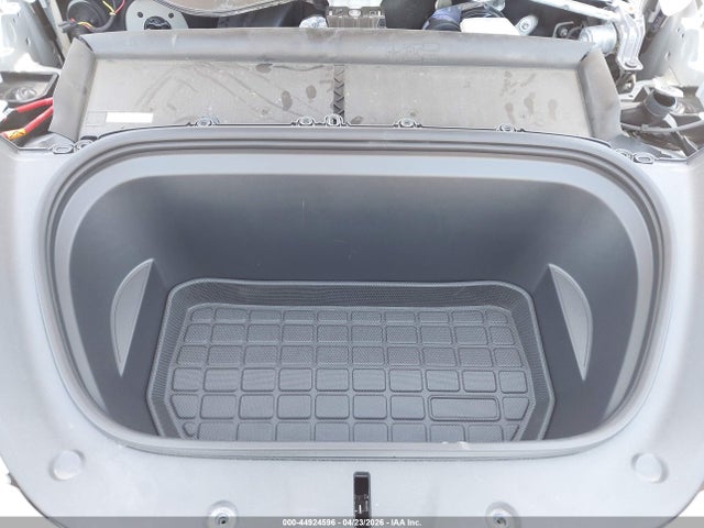Продаж на аукціоні авто 2025 Tesla Model Y Long Range Dual Motor Rear-wheel Drive, vin: 7SAYGDED4SA355257, номер лоту: 44924596
