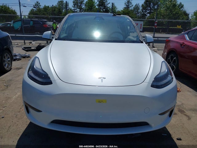 Продаж на аукціоні авто 2025 Tesla Model Y Long Range Dual Motor Rear-wheel Drive, vin: 7SAYGDED4SA355257, номер лоту: 44924596