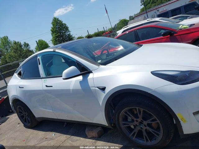 Продаж на аукціоні авто 2025 Tesla Model Y Long Range Dual Motor Rear-wheel Drive, vin: 7SAYGDED4SA355257, номер лоту: 44924596