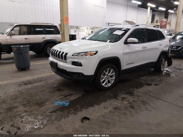 Продаж на аукціоні авто 2016 Jeep Cherokee Latitude, vin: 1C4PJMCS4GW254947, номер лоту: 44924599