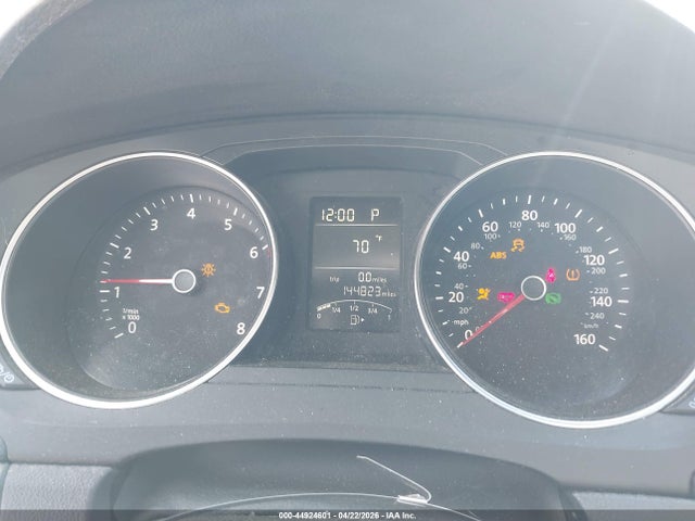 Продаж на аукціоні авто 2015 Volkswagen Jetta 2.0l S, vin: 3VW2K7AJ5FM412811, номер лоту: 44924601