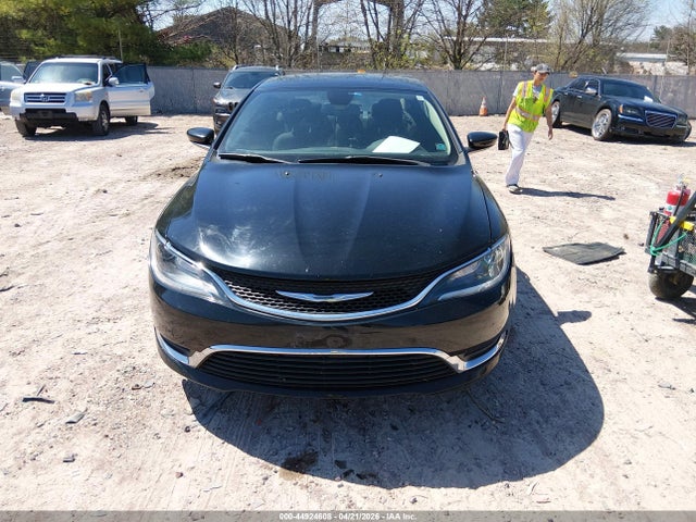 2016 Chrysler 200 Limited მანქანა იყიდება აუქციონზე, vin: 1C3CCCAB2GN126819, აუქციონის ნომერი: 44924608