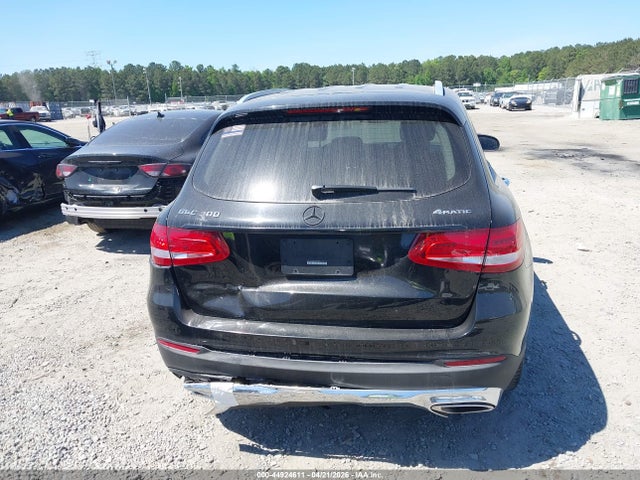 2019 Mercedes-benz Glc 300 მანქანა იყიდება აუქციონზე, vin: WDC0G4JB4KV168579, აუქციონის ნომერი: 44924611