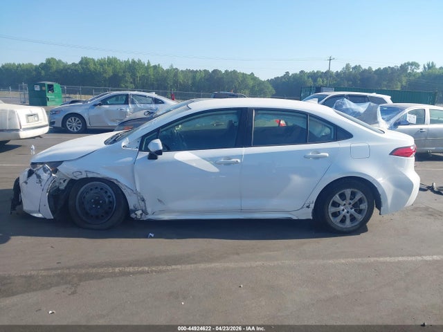 44924622 :رقم المزاد ، JTDEPMAE8N3014009 vin ، 2022 Toyota Corolla Le مزاد بيع