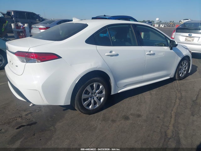 44924622 :رقم المزاد ، JTDEPMAE8N3014009 vin ، 2022 Toyota Corolla Le مزاد بيع