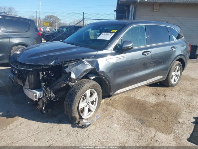 44924632 :رقم المزاد ، 5XYRGDLC1NG108175 vin ، 2022 Kia Sorento Lx مزاد بيع