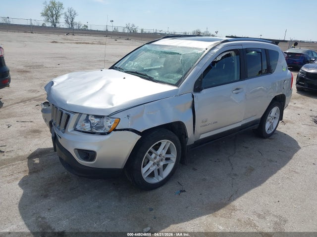 44924655 :رقم المزاد ، 1J4NF5FB8BD167156 vin ، 2011 Jeep Compass Limited مزاد بيع