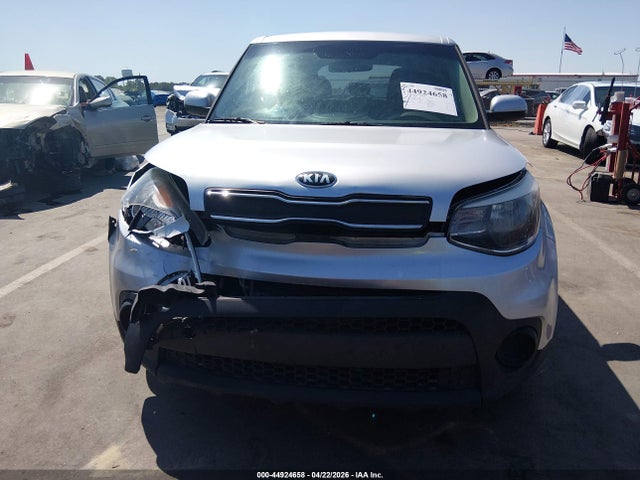 Продаж на аукціоні авто 2017 Kia Soul, vin: KNDJN2A2XH7456091, номер лоту: 44924658