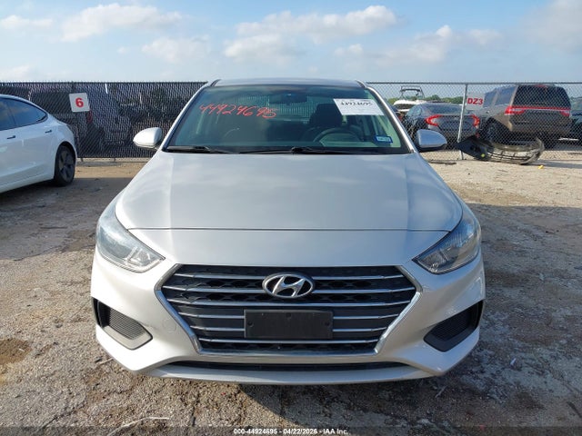 2022 Hyundai Accent Se მანქანა იყიდება აუქციონზე, vin: 3KPC24A67NE187236, აუქციონის ნომერი: 44924695