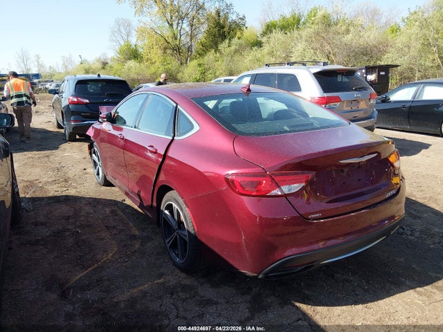 44924697 :رقم المزاد ، 1C3CCCEG8FN540126 vin ، 2015 Chrysler 200 C مزاد بيع