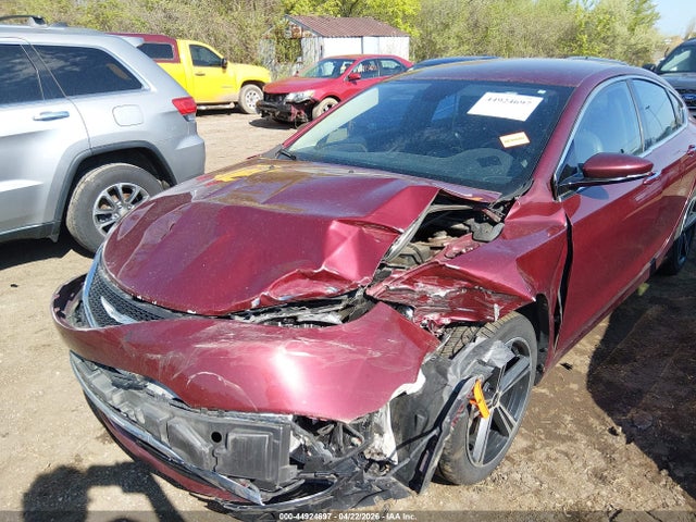 44924697 :رقم المزاد ، 1C3CCCEG8FN540126 vin ، 2015 Chrysler 200 C مزاد بيع