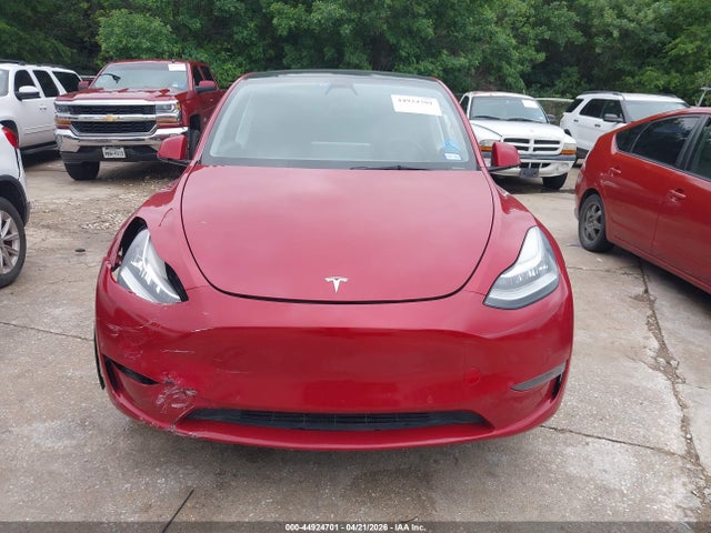 44924701 :رقم المزاد ، 7SAYGDEE3NA002036 vin ، 2022 Tesla Model Y Long Range Dual Motor All-wheel Drive مزاد بيع