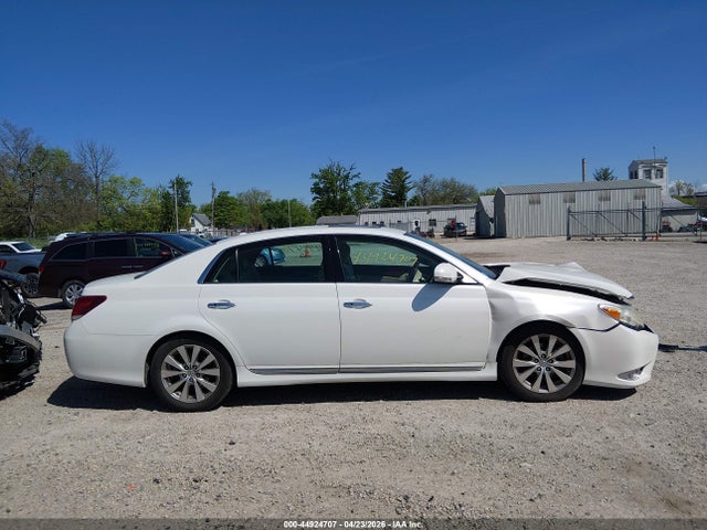 2011 Toyota Avalon Limited მანქანა იყიდება აუქციონზე, vin: 4T1BK3DB3BU378370, აუქციონის ნომერი: 44924707