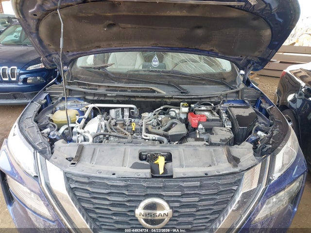JN8AT3BA0MW015995 Nissan Rogue Sv Fwd