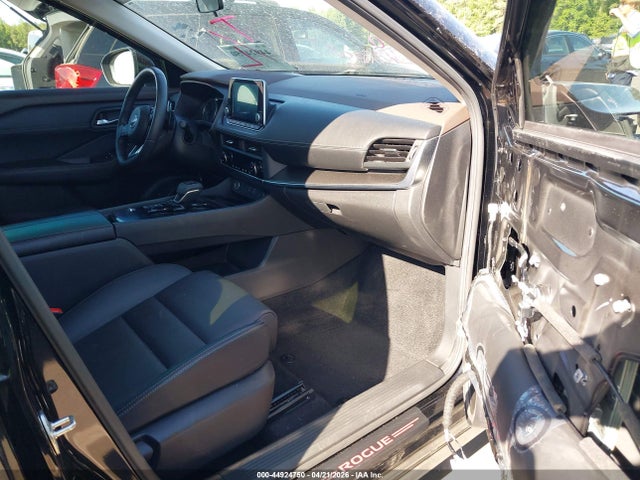 Продаж на аукціоні авто 2023 Nissan Rogue Sv Fwd, vin: JN8BT3BA8PW013713, номер лоту: 44924750