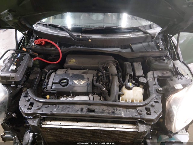 2015 Mini Countryman Cooper S მანქანა იყიდება აუქციონზე, vin: WMWZC3C52FWT02495, აუქციონის ნომერი: 44924772