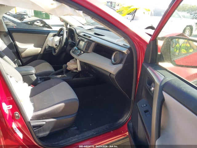 Продаж на аукціоні авто 2015 Toyota Rav4 Xle, vin: JTMRFREV3FD126174, номер лоту: 44924778