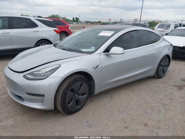 5YJ3E1EA9JF033071 Tesla MODEL 3