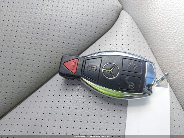 Продажа на аукционе авто 2015 Mercedes-benz C 300, vin: 55SWF4JB4FU088155, номер лота: 44924813