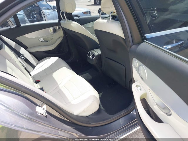 Продажа на аукционе авто 2015 Mercedes-benz C 300, vin: 55SWF4JB4FU088155, номер лота: 44924813