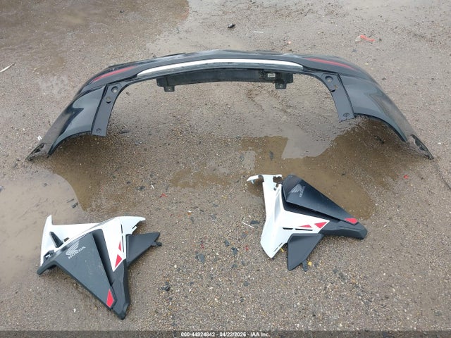 2021 Buick Enclave Fwd Essence მანქანა იყიდება აუქციონზე, vin: 5GAERBKW3MJ218752, აუქციონის ნომერი: 44924842