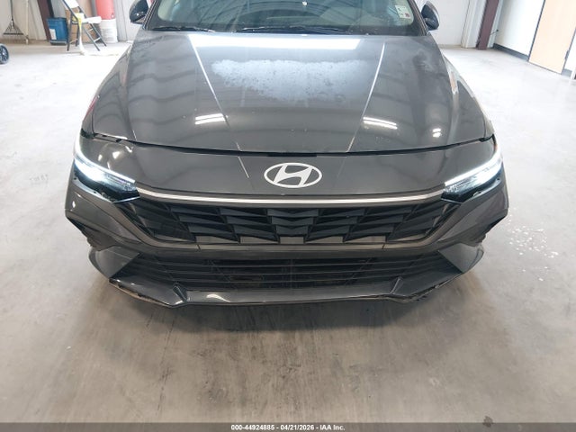 KMHLM4DG0RU746983 Hyundai ELANTRA SEL