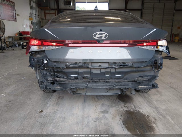 KMHLM4DG0RU746983 Hyundai ELANTRA SEL