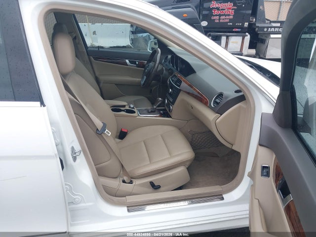 Продаж на аукціоні авто 2013 Mercedes-benz C 250 Sport, vin: WDDGF4HB6DA798519, номер лоту: 44924895