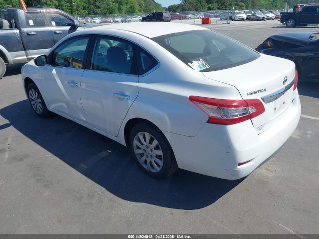 Продажа на аукционе авто 2014 Nissan Sentra S, vin: 3N1AB7AP3EL662364, номер лота: 44924912