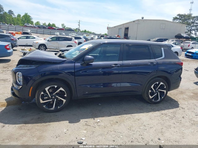 Продажа на аукционе авто 2024 Mitsubishi Outlander Se 2.5 2wd/se Black Edition S-awc/se Black Edition W/pano Roof S-awc, vin: JA4J3VA86RZ066200, номер лота: 44924919