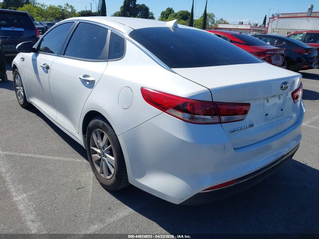 KNAGT4L35H5175214 KIA Optima Lx