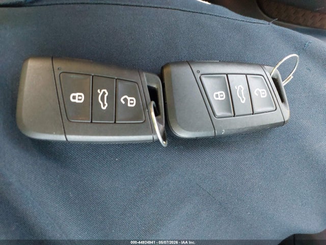 Продажа на аукционе авто 2025 Volkswagen Taos 1.5t S, vin: 3VV8C7B29SM068557, номер лота: 44924941