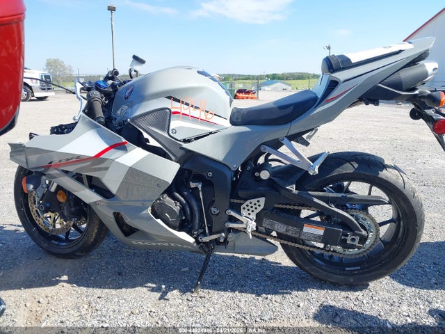 JH2PC40H2TK300013 Honda Cbr600 Rr