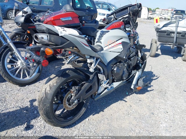 JH2PC40H2TK300013 Honda Cbr600 Rr