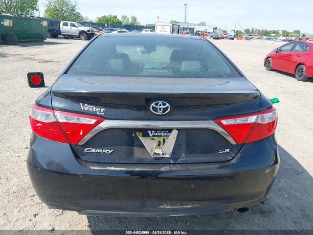 Aukcja sprzedaży 2017 Toyota Camry Se, vin: 4T1BF1FK7HU672630, numer aukcji: 44924955