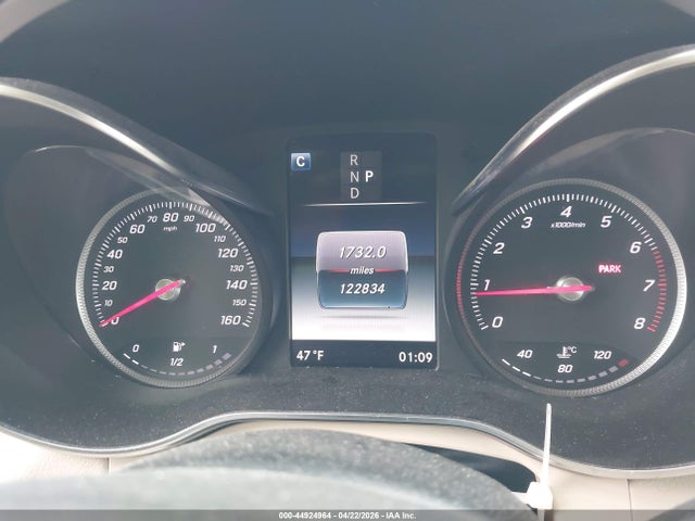 2017 Mercedes-benz Glc 300 4matic მანქანა იყიდება აუქციონზე, vin: WDC0G4KB7HV003424, აუქციონის ნომერი: 44924964