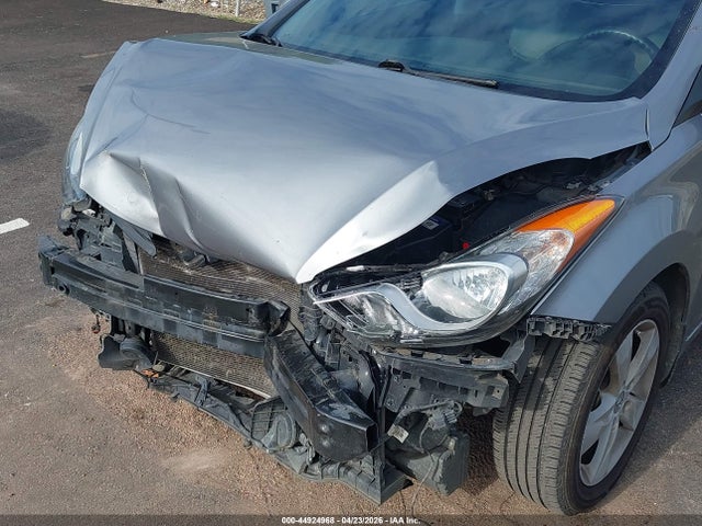 2013 Hyundai Elantra Gls მანქანა იყიდება აუქციონზე, vin: KMHDH4AE5DU926464, აუქციონის ნომერი: 44924968