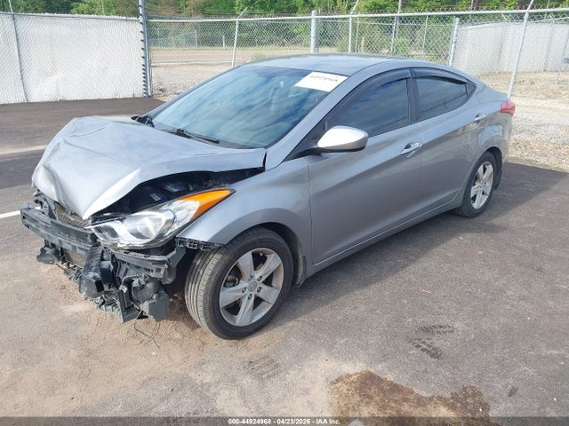 2013 Hyundai Elantra Gls მანქანა იყიდება აუქციონზე, vin: KMHDH4AE5DU926464, აუქციონის ნომერი: 44924968